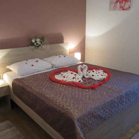 Hotel Malta モスタル エクステリア 写真