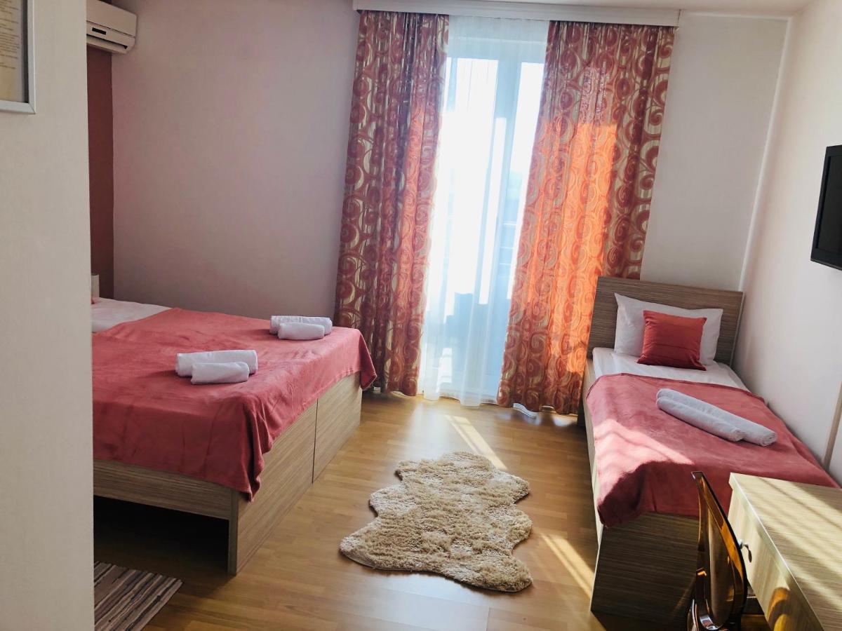 Hotel Malta モスタル エクステリア 写真