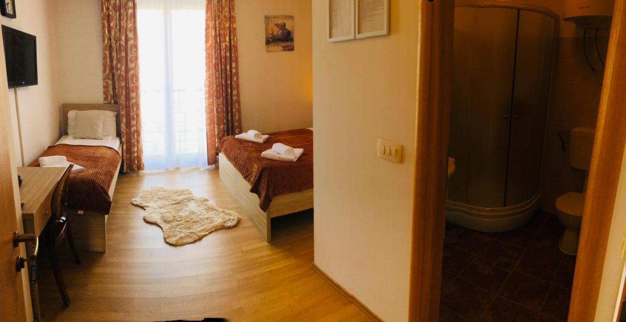 Hotel Malta モスタル エクステリア 写真